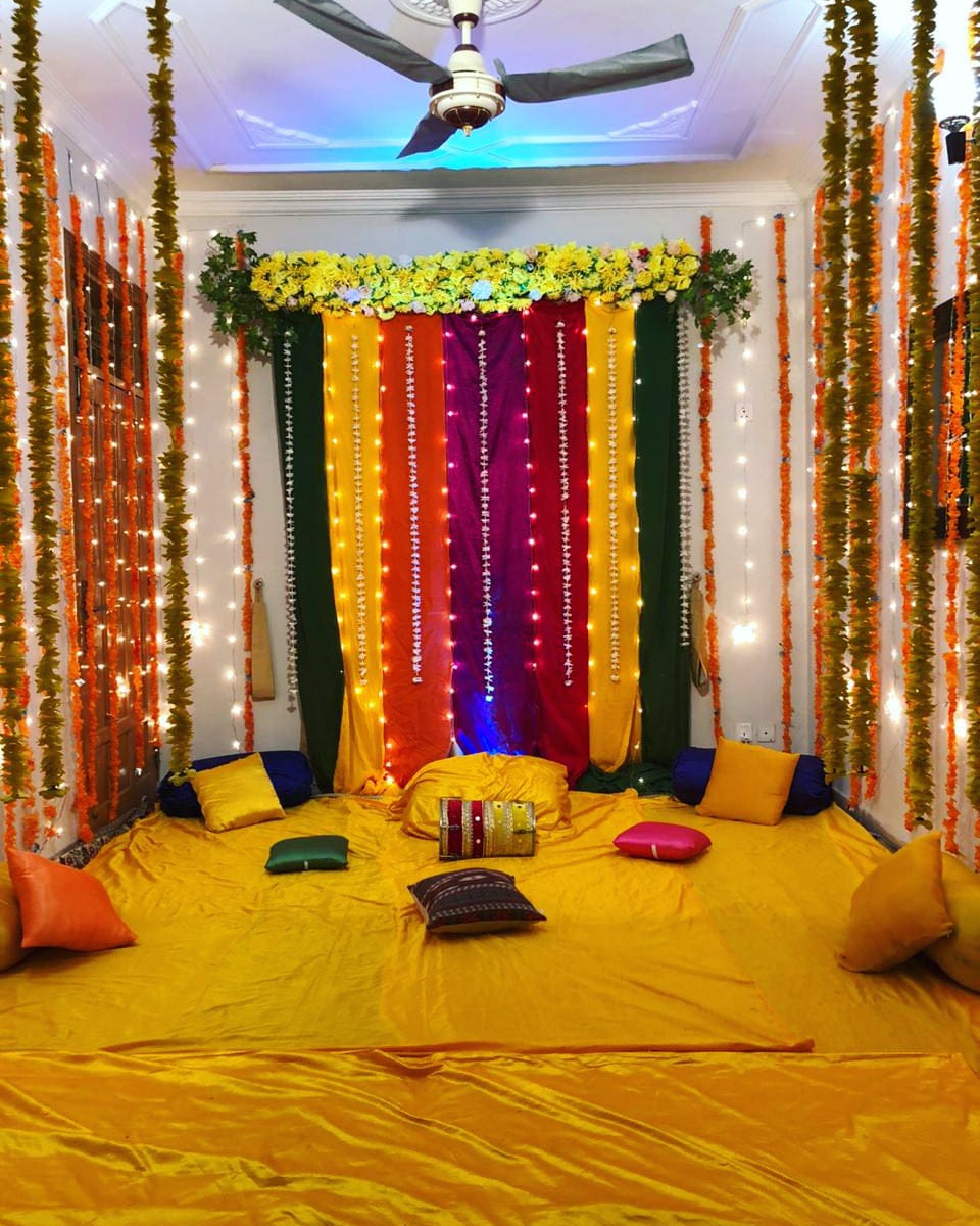 colourful-mehndi-backdrop-decoration